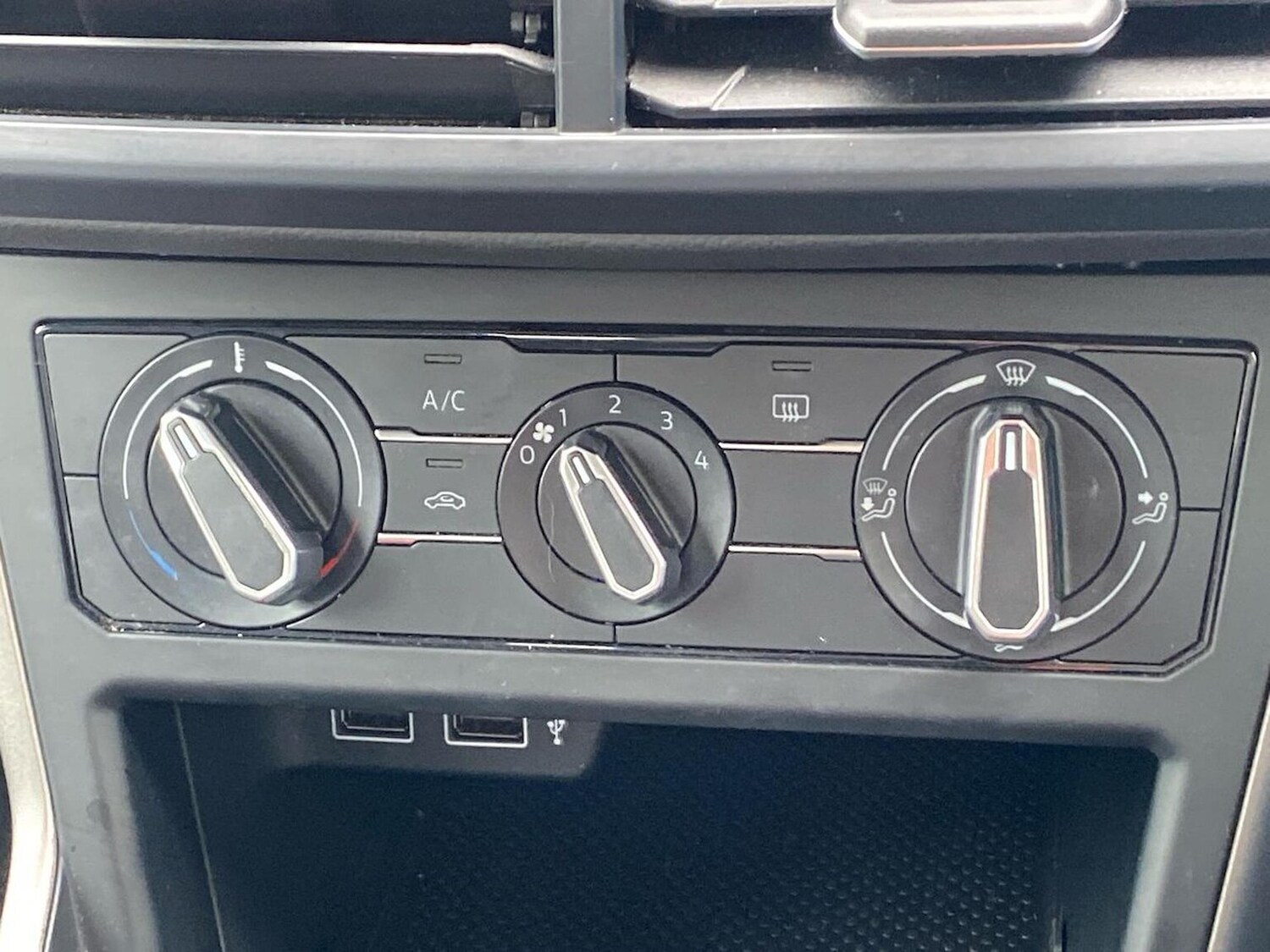 Used Volkswagen Polo 2018 for sale - 78194180: Photo 12