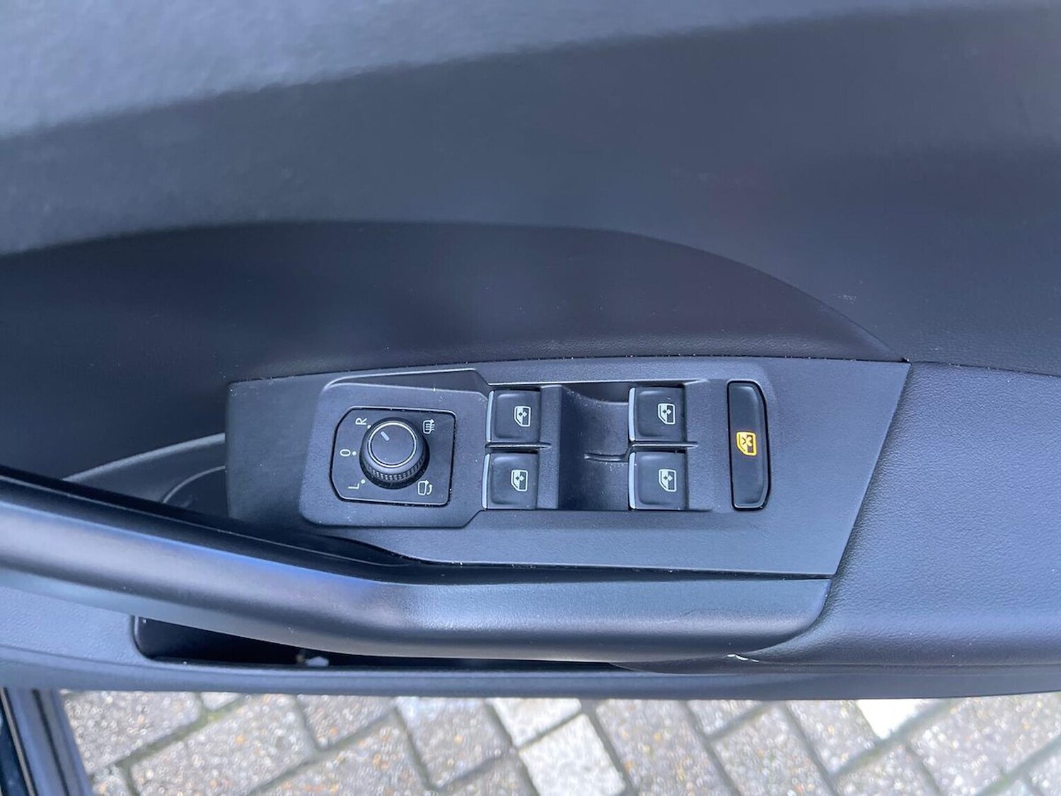 Used Volkswagen T-Cross 2024 for sale - 76477342: Photo 21