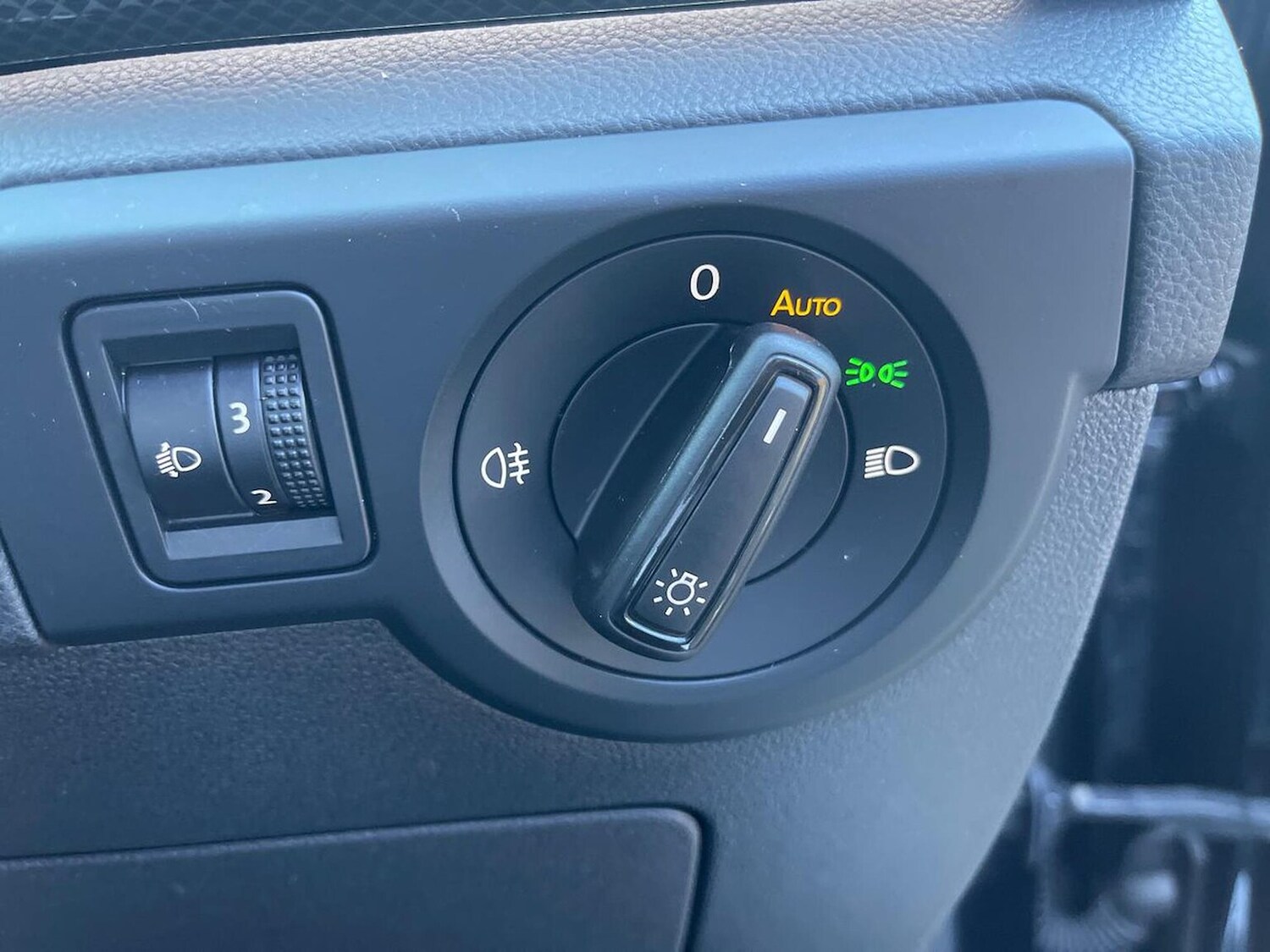 Used Volkswagen T-Cross 2024 for sale - 76477342: Photo 22