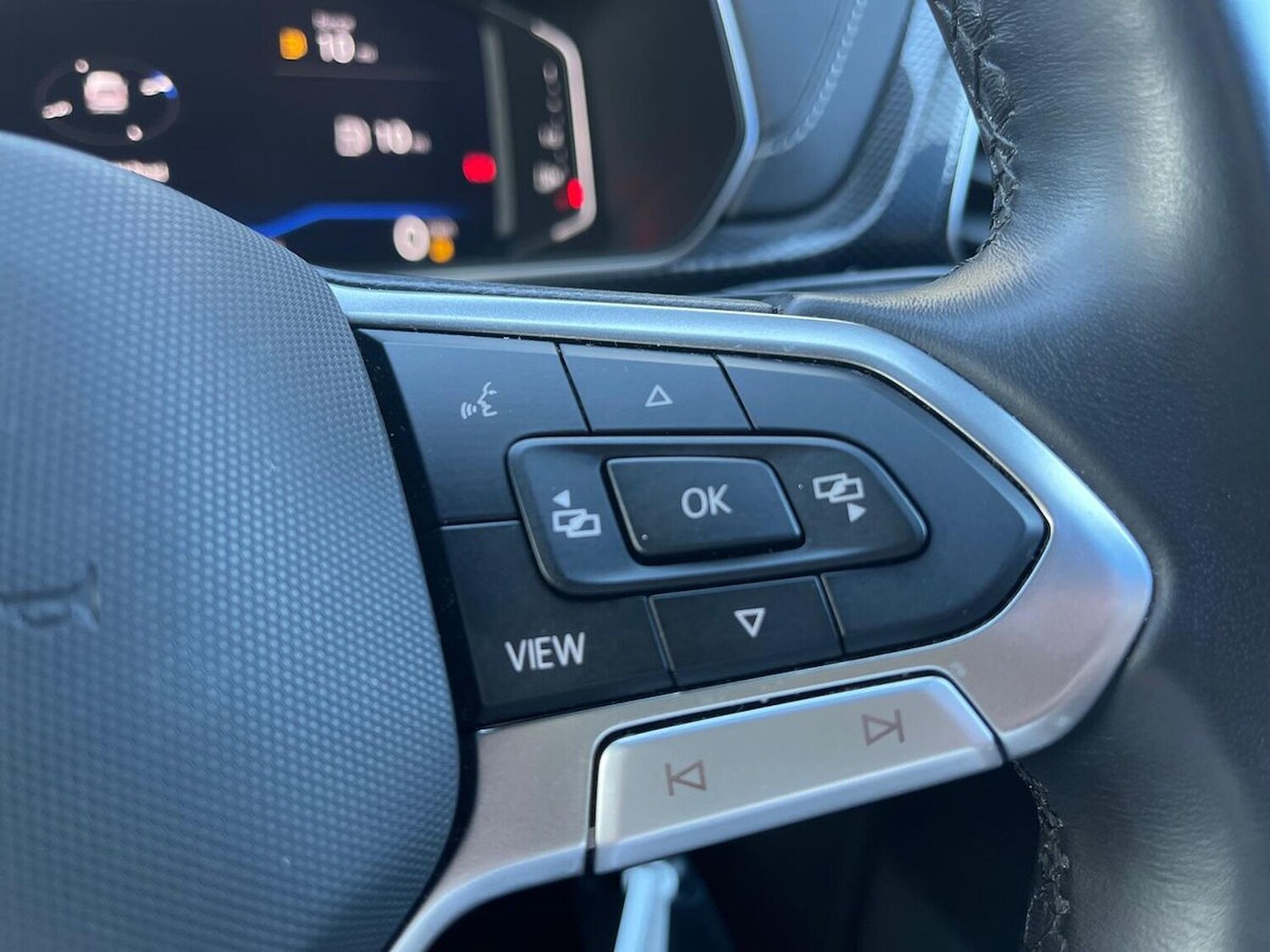 Used Volkswagen T-Cross 2024 for sale - 76477342: Photo 26