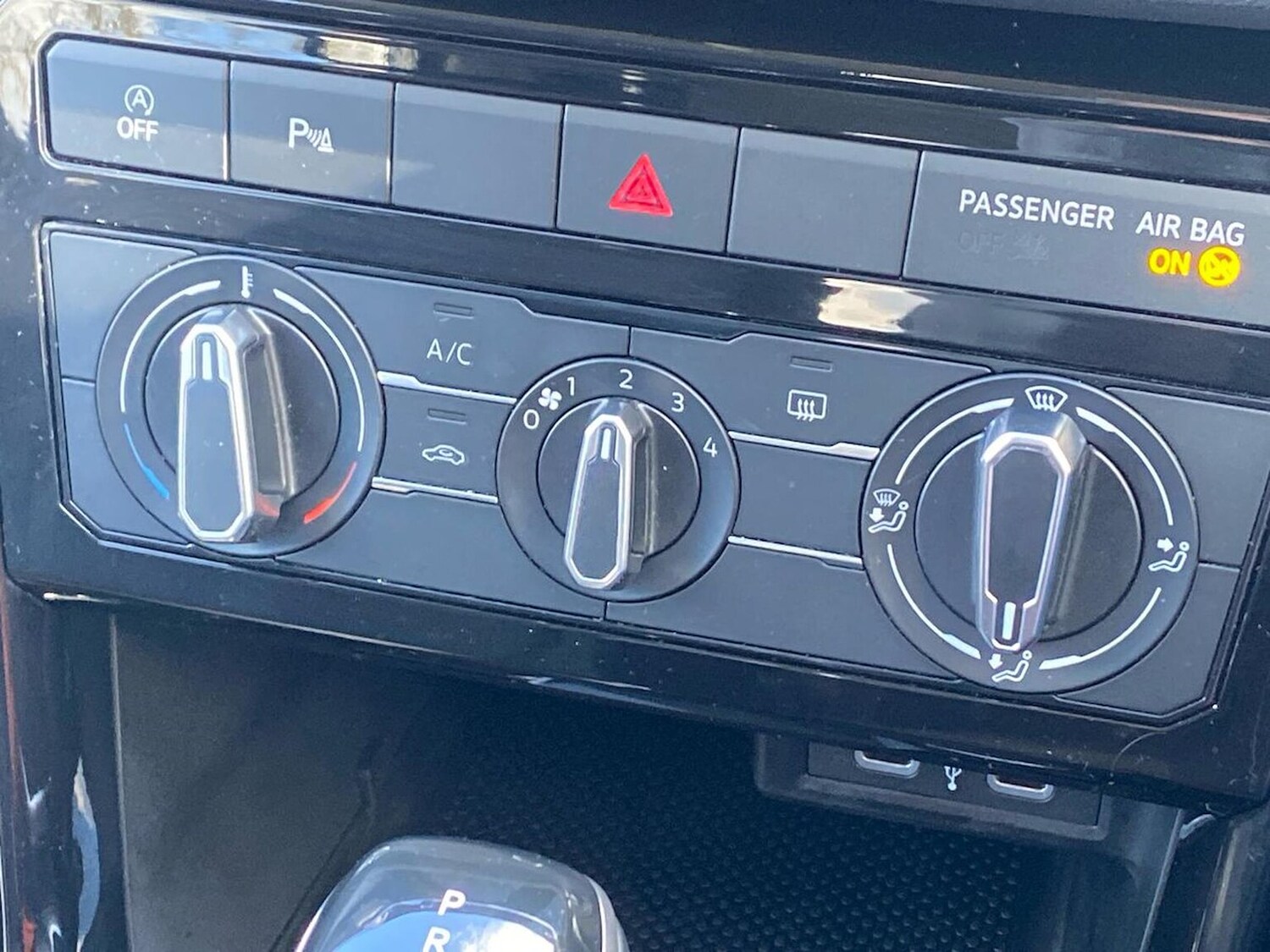 Used Volkswagen T-Cross 2024 for sale - 78194150: Photo 12