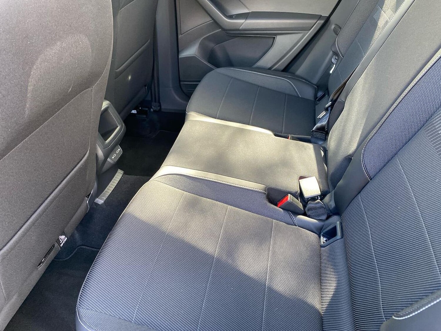 Used Volkswagen T-Cross 2024 for sale - 78194150: Photo 16