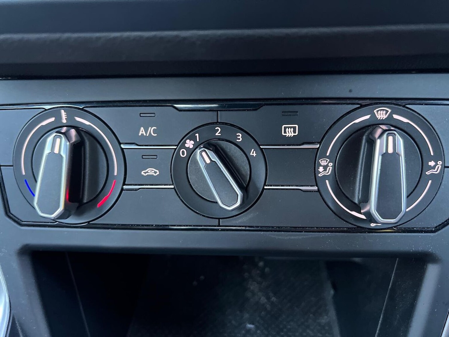 Used Volkswagen Polo 2023 for sale - 76963566: Photo 12