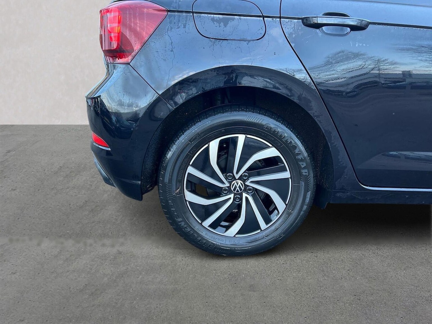 Used Volkswagen Polo 2023 for sale - 76963566: Photo 6