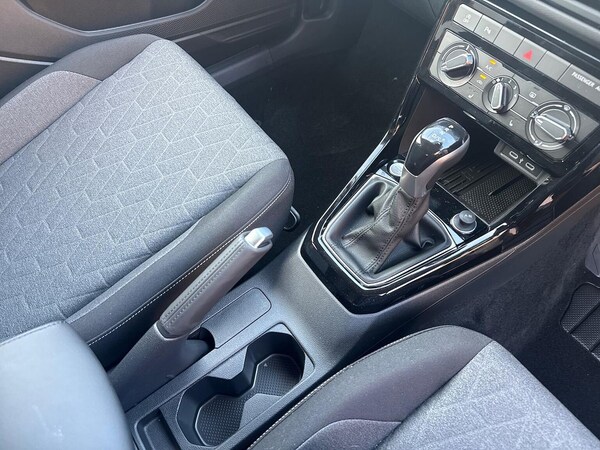 Used Volkswagen T-Cross 2025 for sale - 76252643: Photo 13