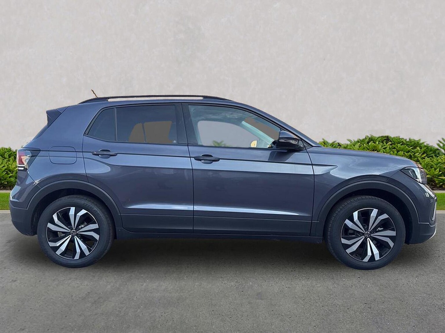 Used Volkswagen T-Cross 2025 for sale - 76252643: Photo 3