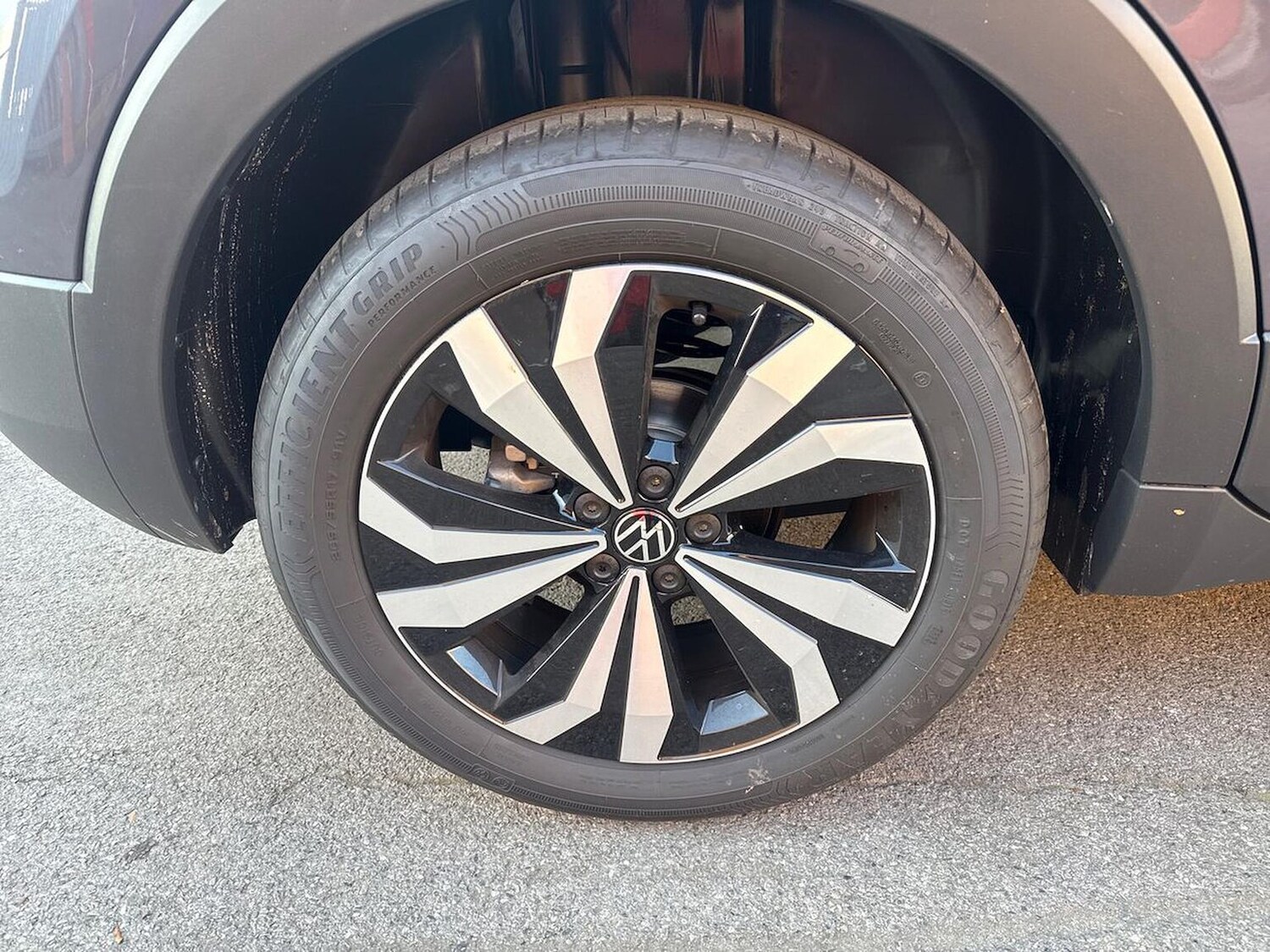 Used Volkswagen T-Cross 2025 for sale - 76252643: Photo 6