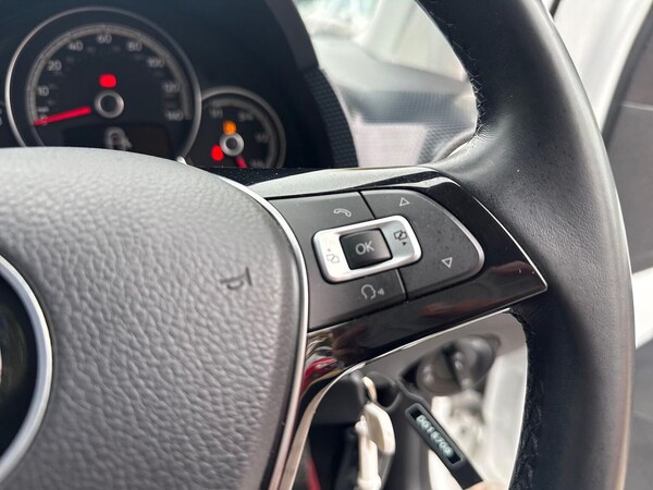 Used Volkswagen up! 2022 for sale - 76275103: Photo 22