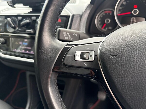 Used Volkswagen up! 2022 for sale - 76275103: Photo 23