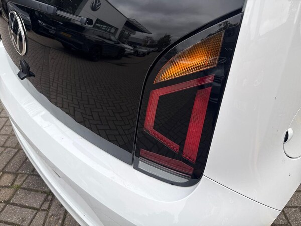 Used Volkswagen up! 2022 for sale - 76275103: Photo 26