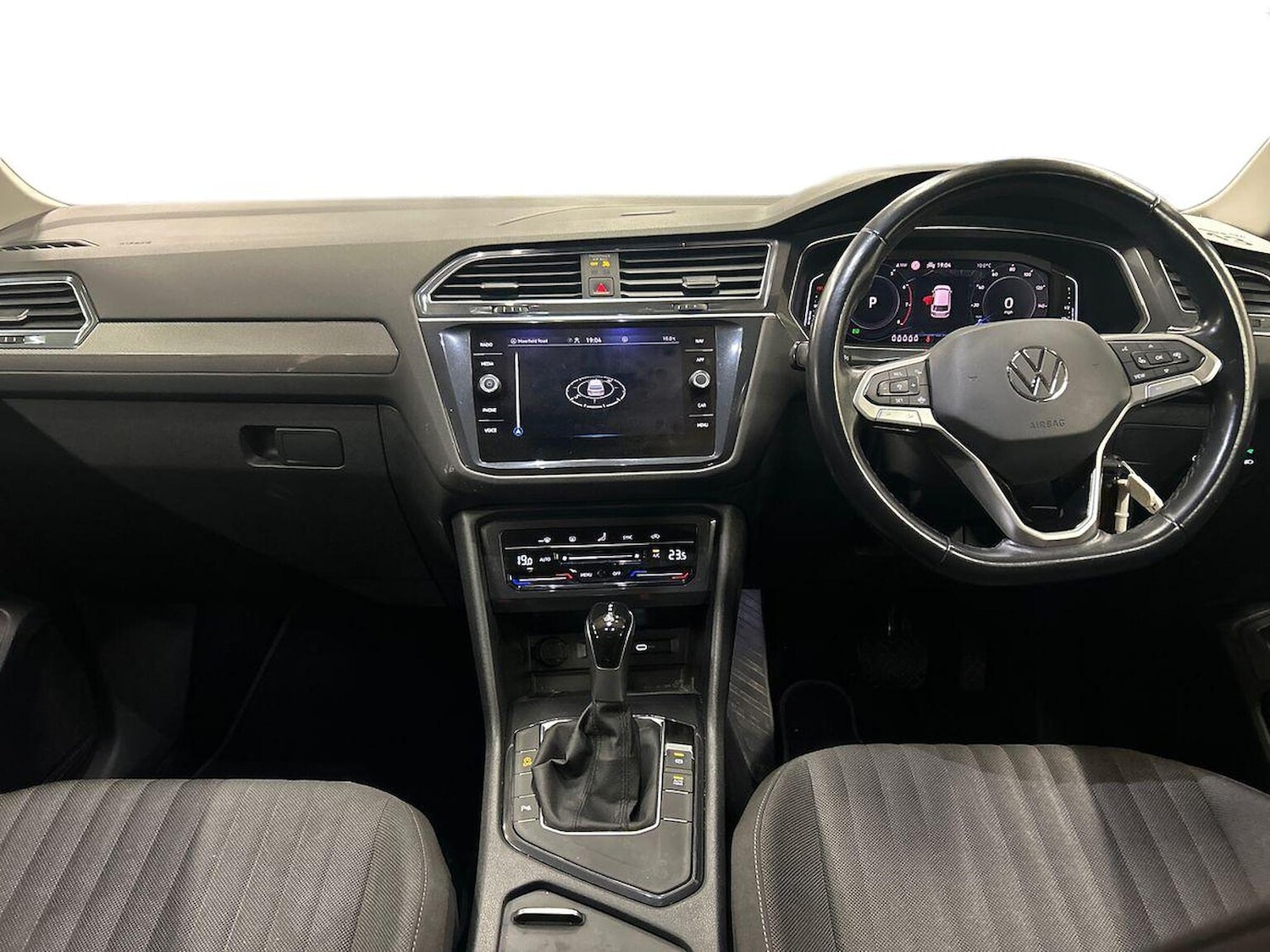 Used Volkswagen Tiguan Allspace 2022 for sale - 76637795: Photo 8