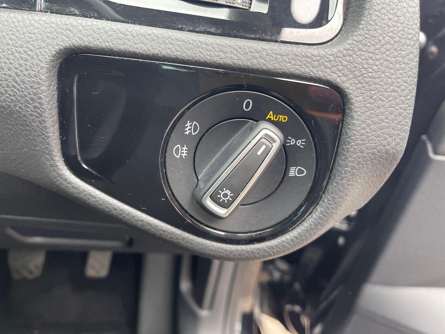 Used Volkswagen Golf 2018 for sale - 76313881: Photo 22