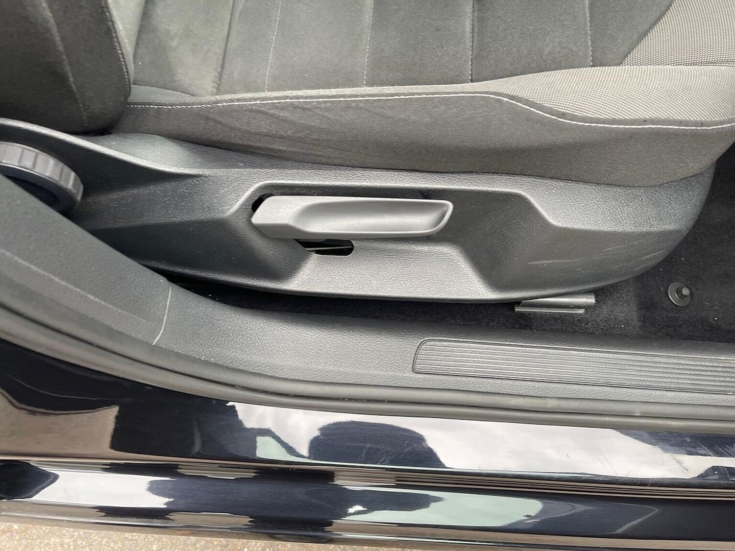 Used Volkswagen Golf 2018 for sale - 76313881: Photo 29