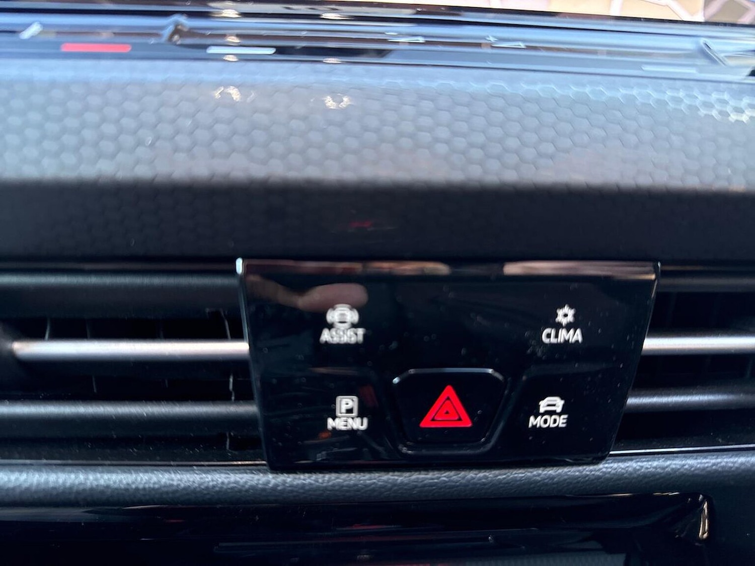 Used Volkswagen Golf 2023 for sale - 77701311: Photo 22