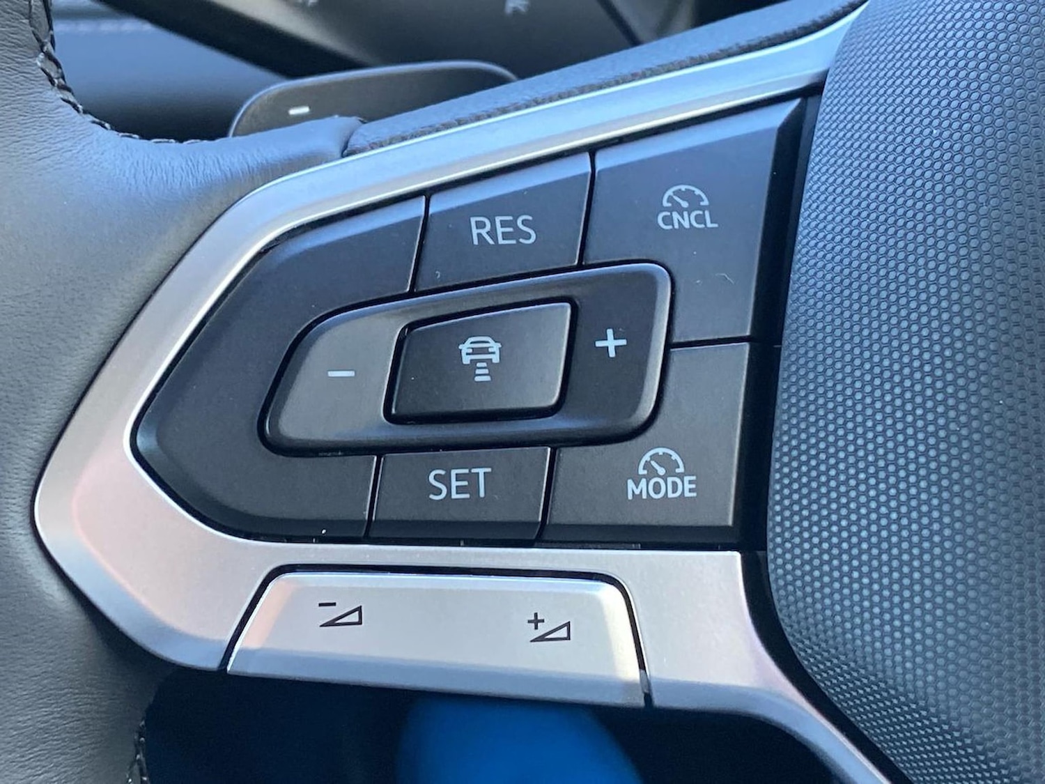 Used Volkswagen Touran 2026 for sale - 78193973: Photo 26