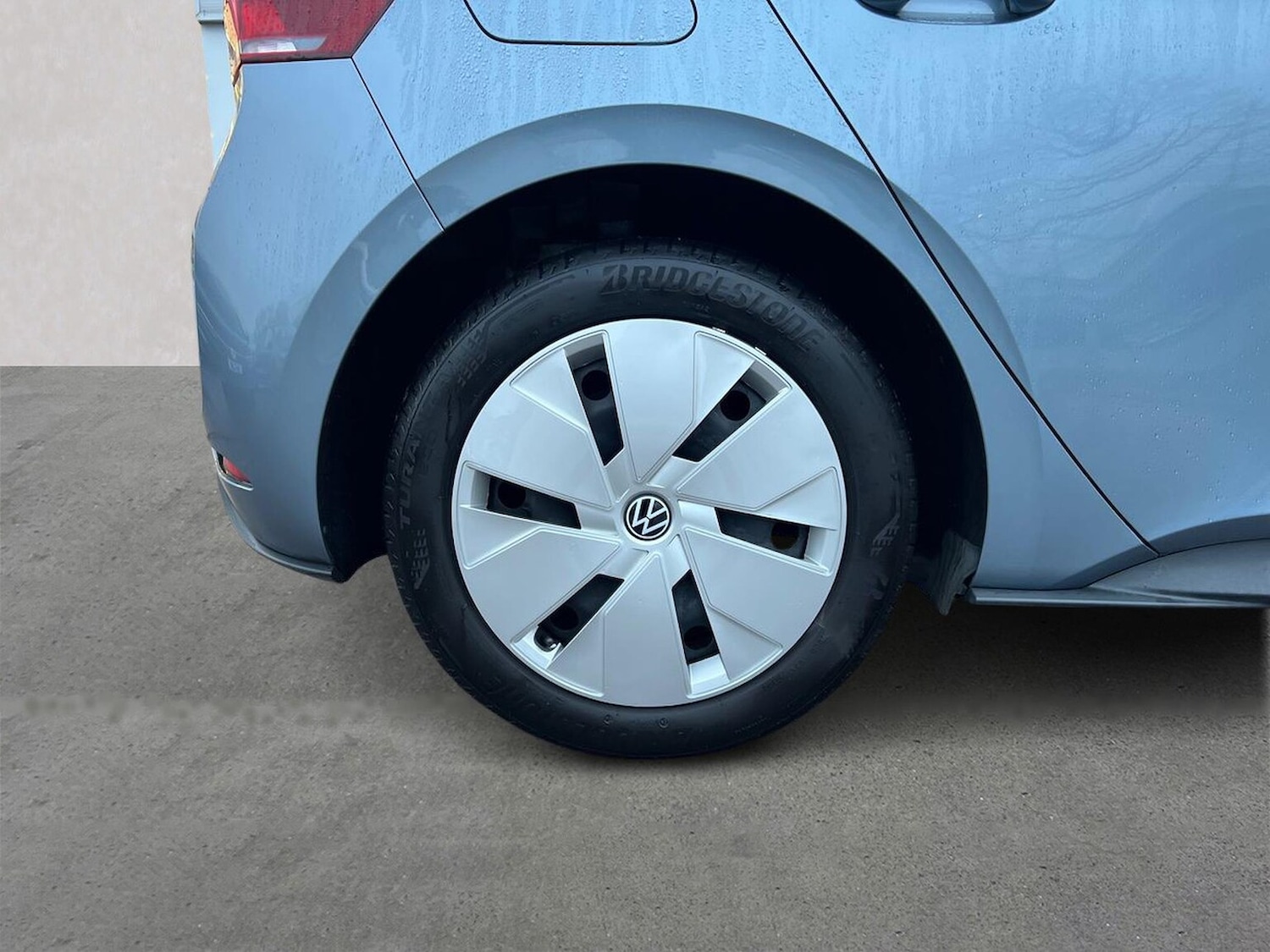 Used Volkswagen ID.3 2022 for sale - 76735610: Photo 6