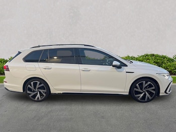 Used Volkswagen Golf 2022 for sale - 76666183: Photo