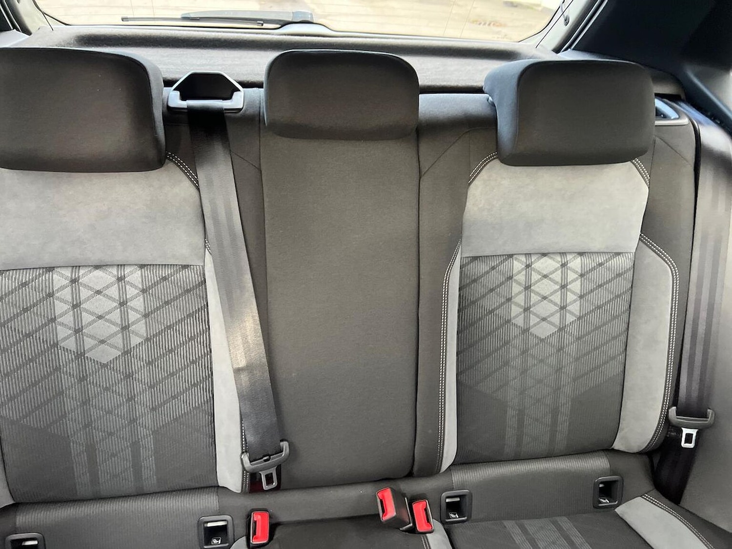 Used Volkswagen Polo 2024 for sale - 76471110: Photo 16