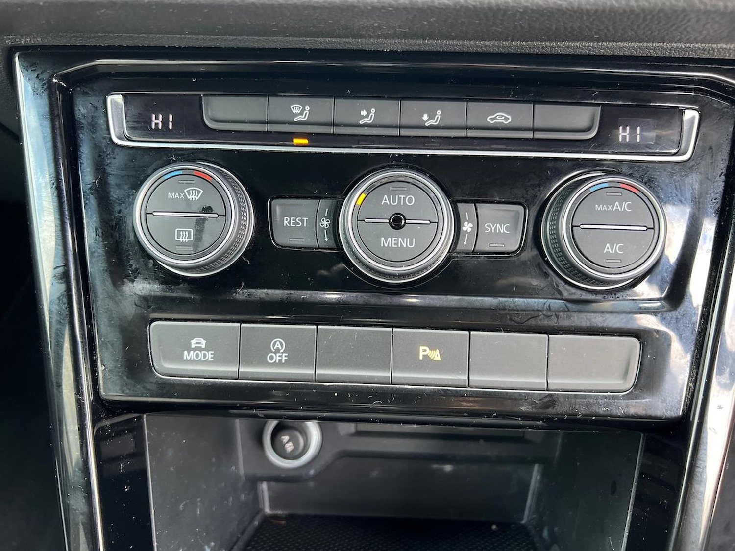 Used Volkswagen Touran 2021 for sale - 76335137: Photo 12