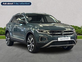 Used Volkswagen T-Roc 2025 for sale - 76935402: Photo