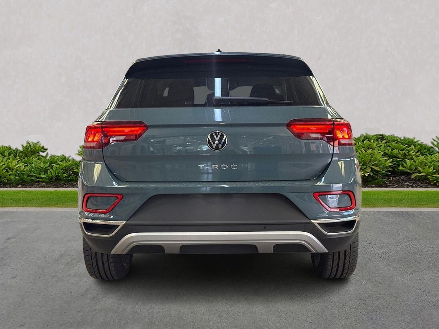 Used Volkswagen T-Roc 2025 for sale - 76935402: Photo 4