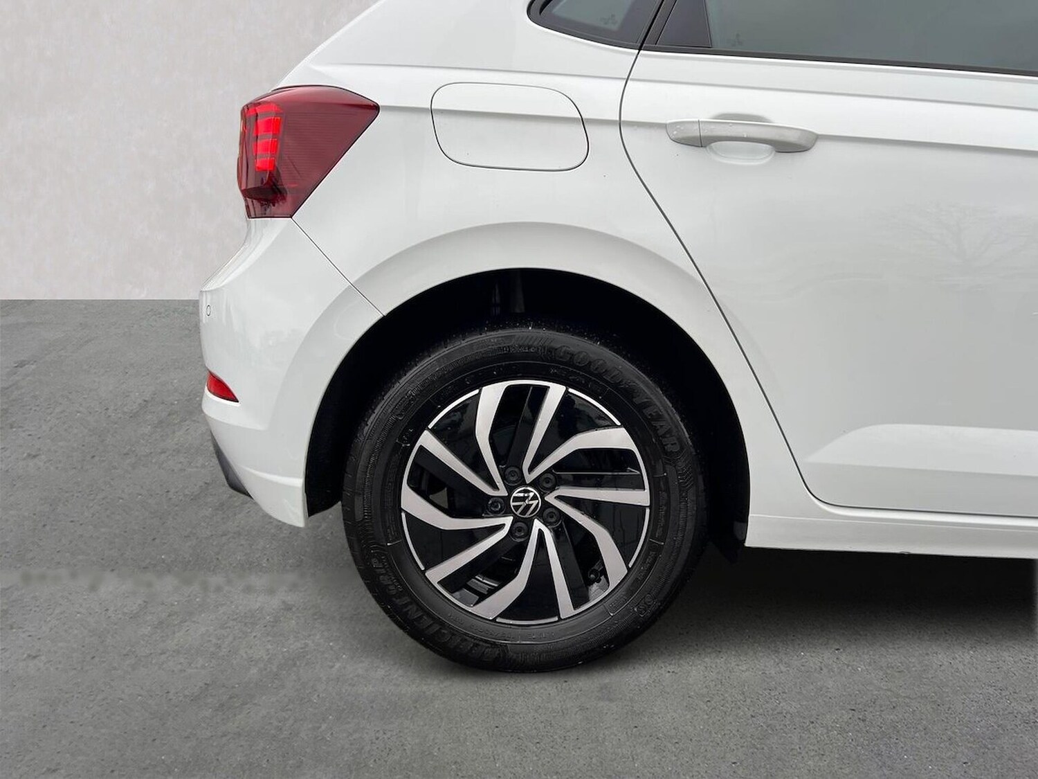 Used Volkswagen Polo 2022 for sale - 76931608: Photo 6