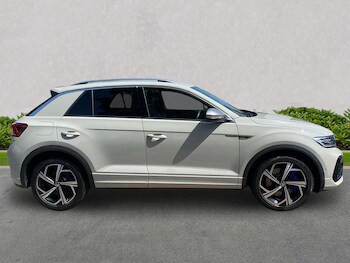 Used Volkswagen T-Roc 2024 for sale - 79006171: Photo