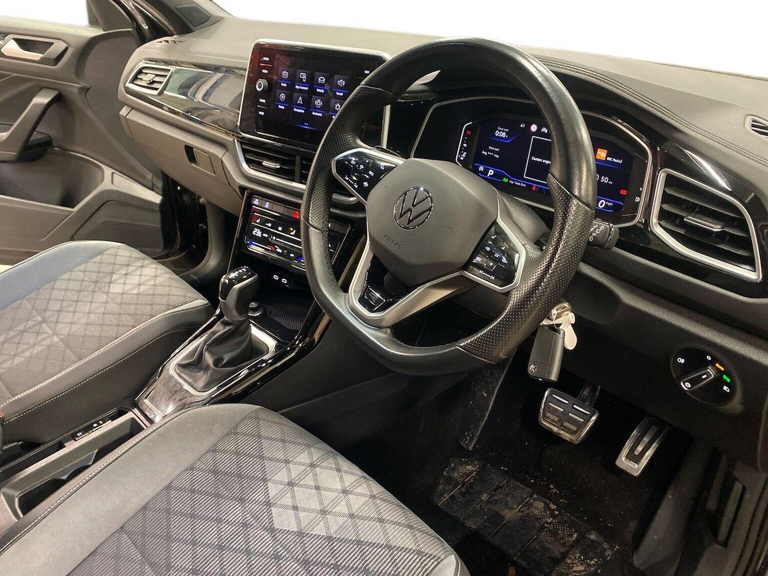 Used Volkswagen T-Roc 2022 for sale - 77487659: Photo 15