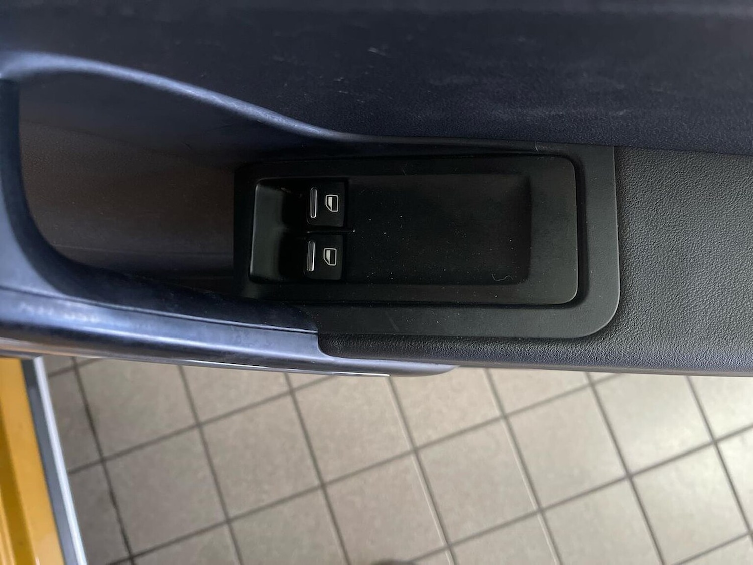 Used Volkswagen Beetle 2016 for sale - 76618529: Photo 21