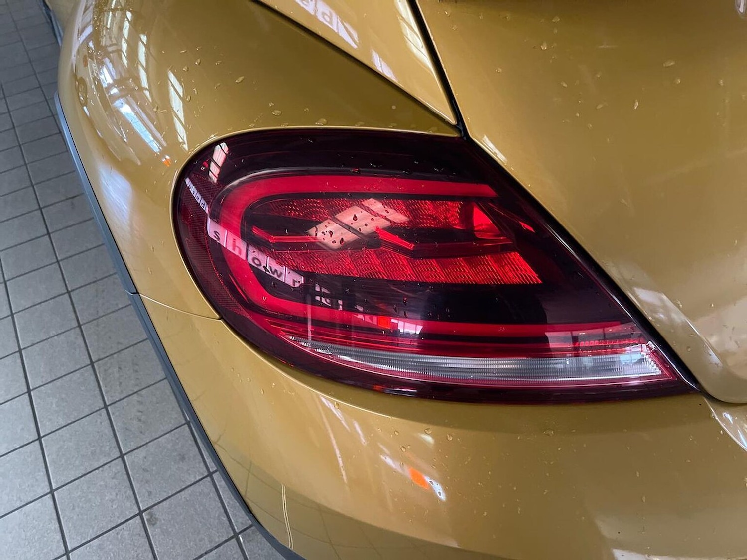 Used Volkswagen Beetle 2016 for sale - 76618529: Photo 35