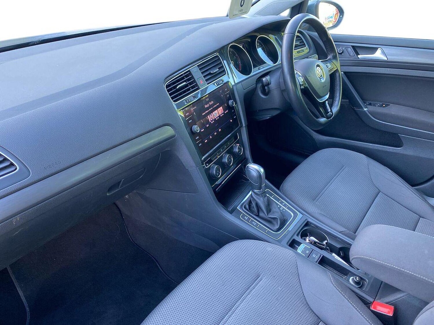 Used Volkswagen Golf 2019 for sale - 78223259: Photo 7