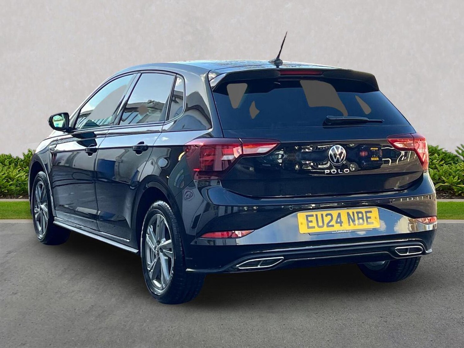 Used Volkswagen Polo 2024 for sale - 76347005: Photo 2