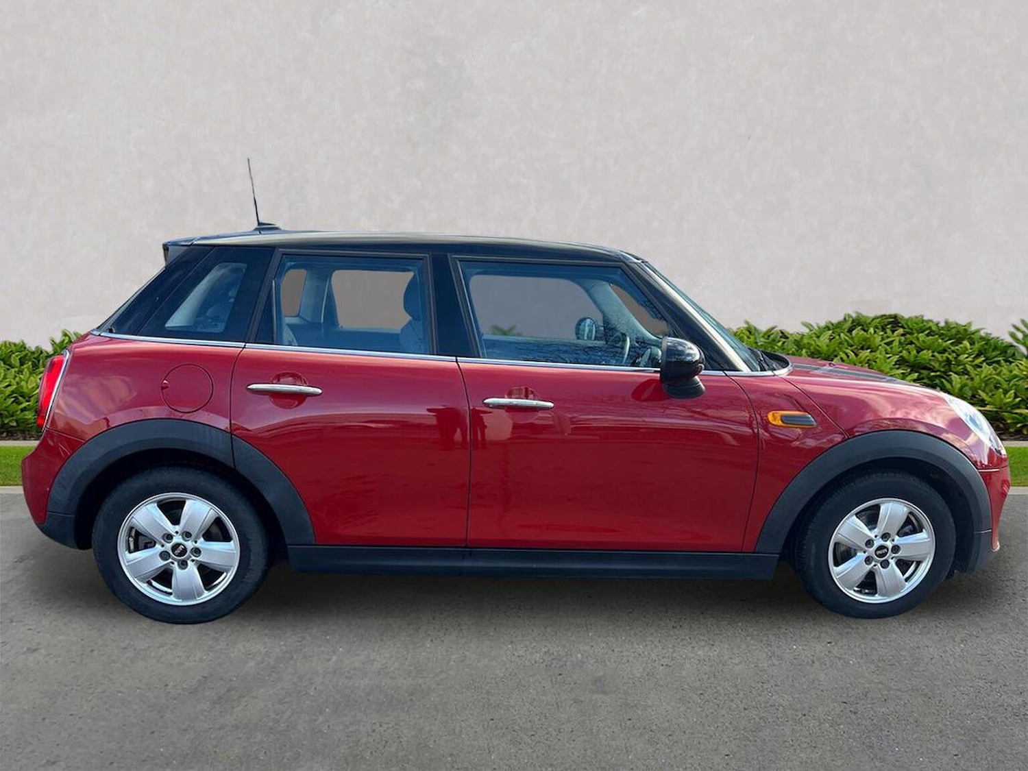 Used MINI Hatch 2014 for sale - 76374358: Photo 3