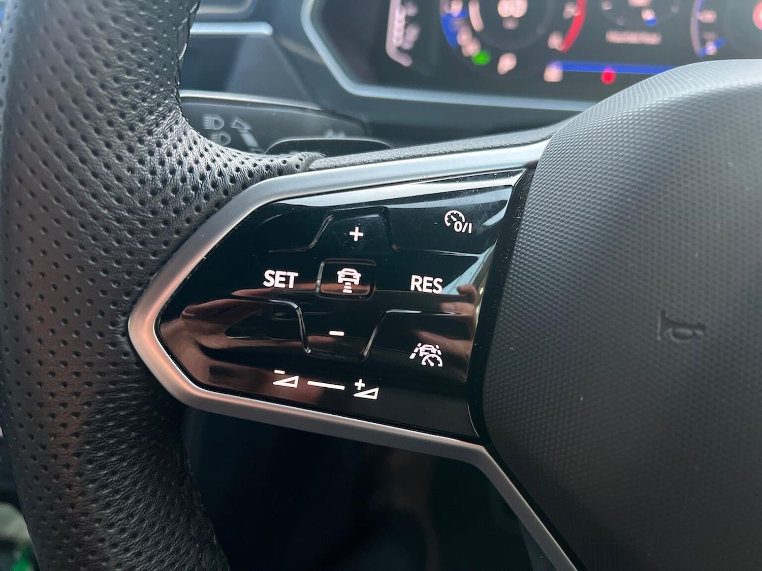 Used Volkswagen Tiguan 2022 for sale - 77023467: Photo 28