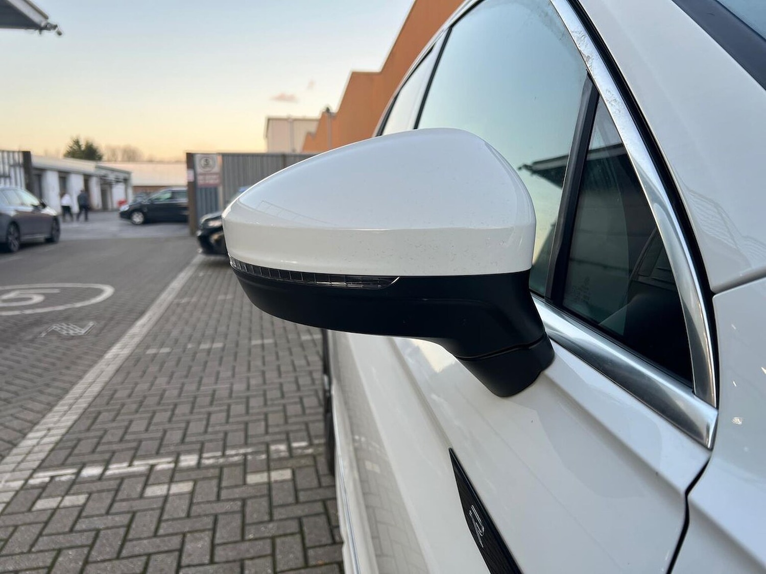 Used Volkswagen Tiguan 2022 for sale - 77023467: Photo 38