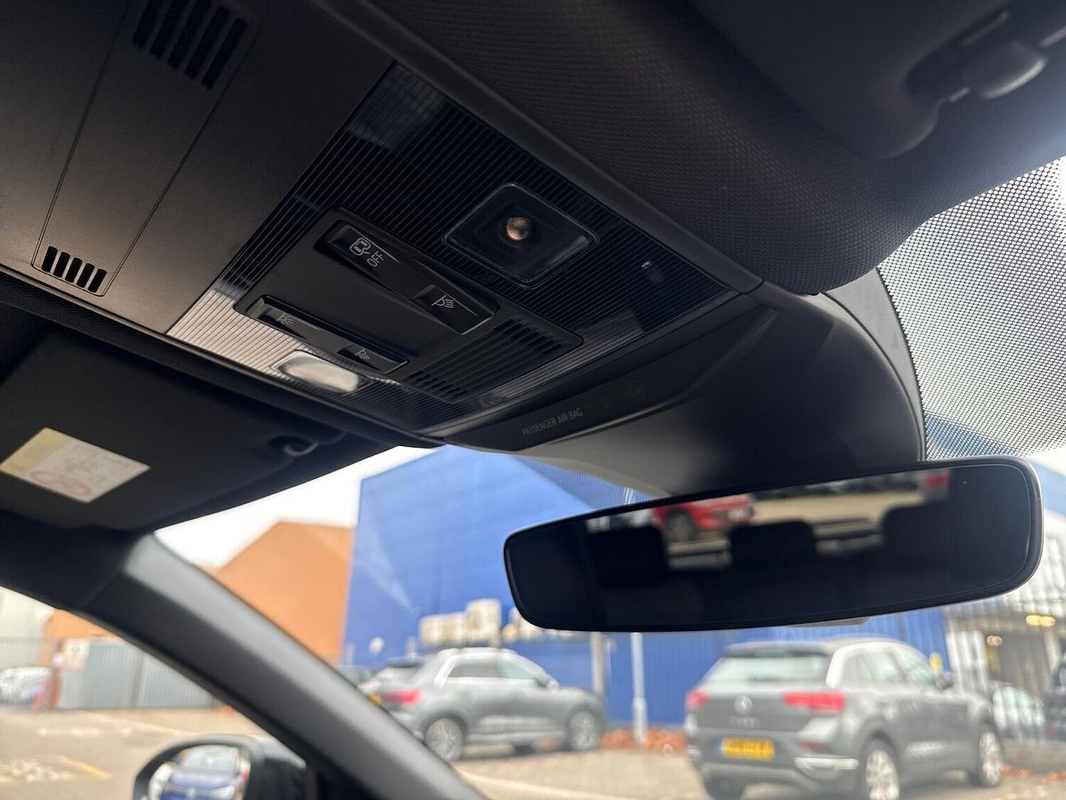 Used Volkswagen T-Roc 2025 for sale - 76599100: Photo 14