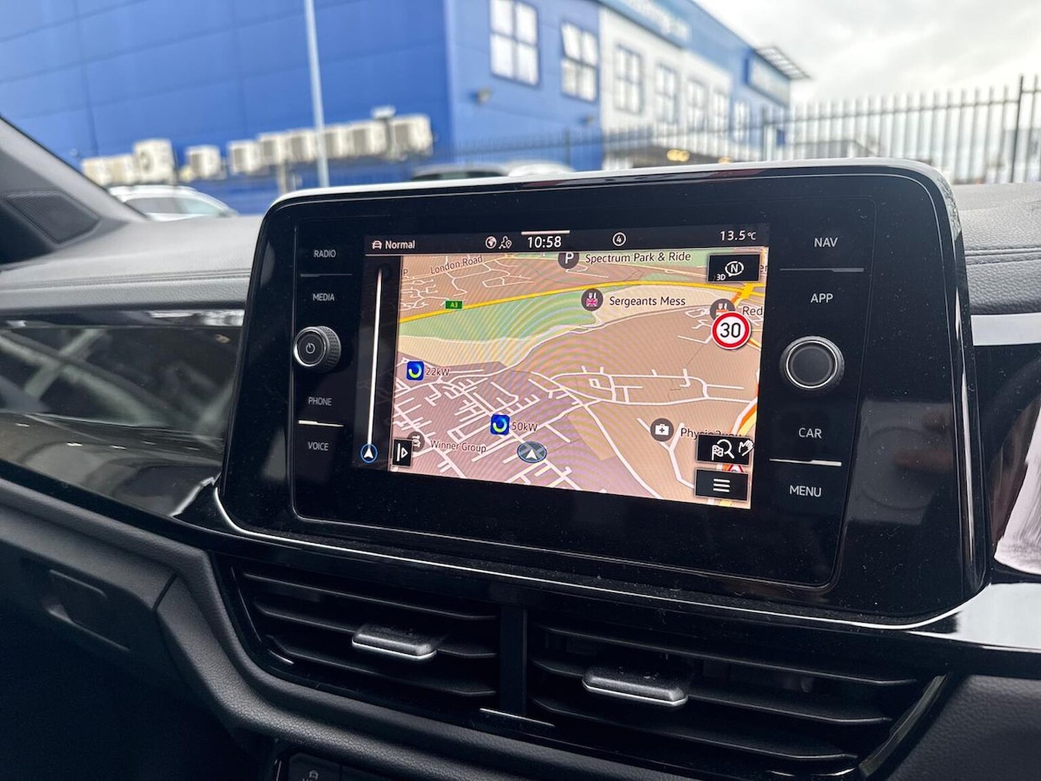 Used Volkswagen T-Roc 2025 for sale - 76599100: Photo 22