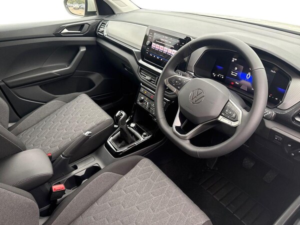 Used Volkswagen T-Cross 2025 for sale - 76263263: Photo 15
