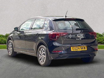 Used Volkswagen Polo 2024 for sale - 75958397: Photo