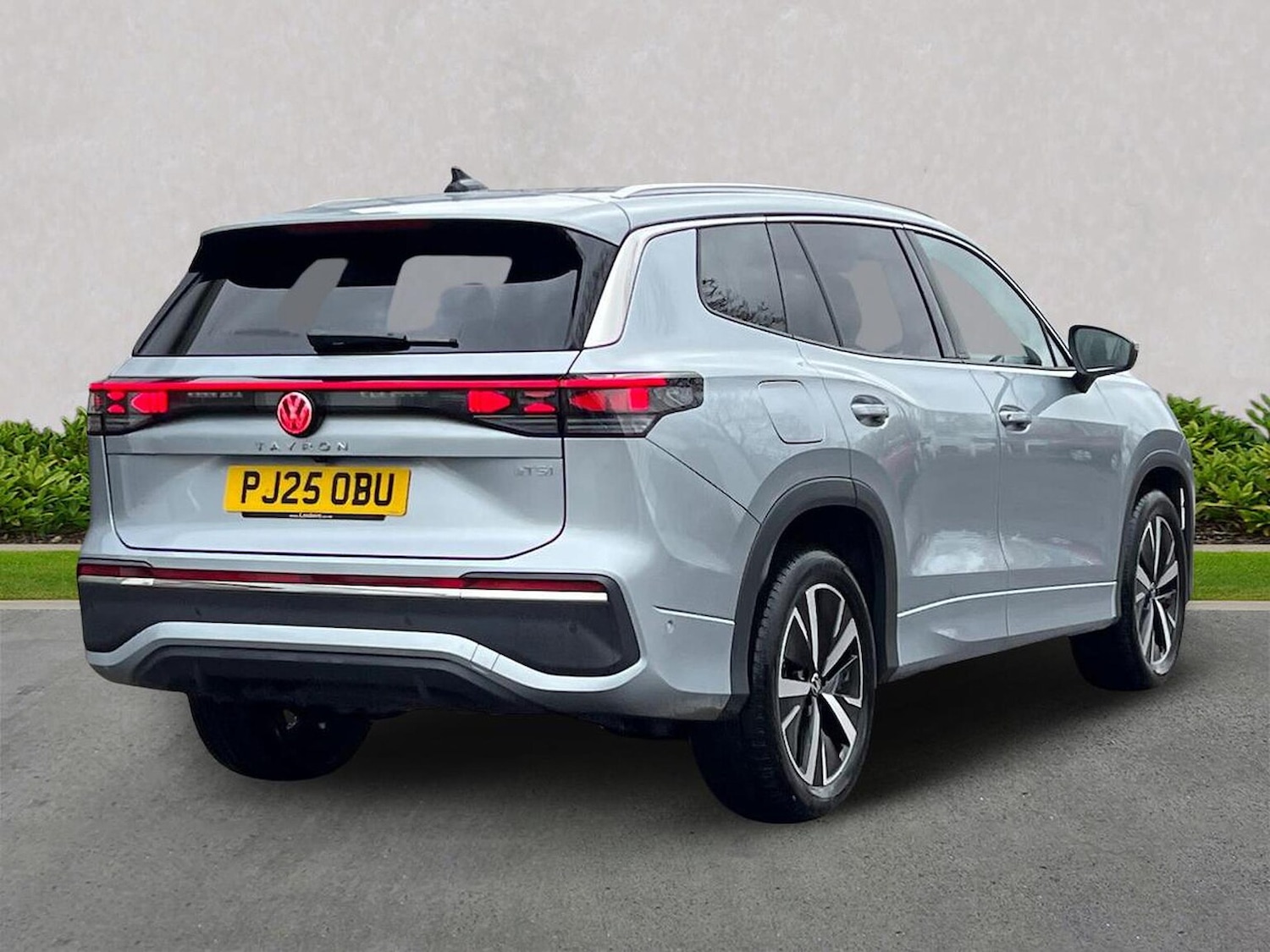 Used Volkswagen Touran 2025 for sale - 76461779: Photo 18