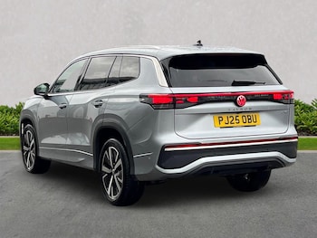 Used Volkswagen Touran 2025 for sale - 76461779: Photo