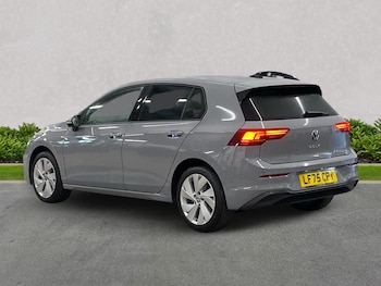 Used Volkswagen Golf 2025 for sale - 79495228: Photo