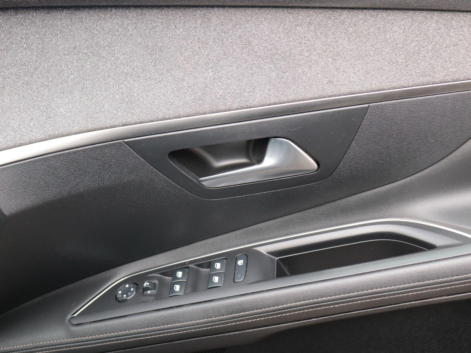 Used Peugeot 3008 2019 for sale - 78020177: Photo 28