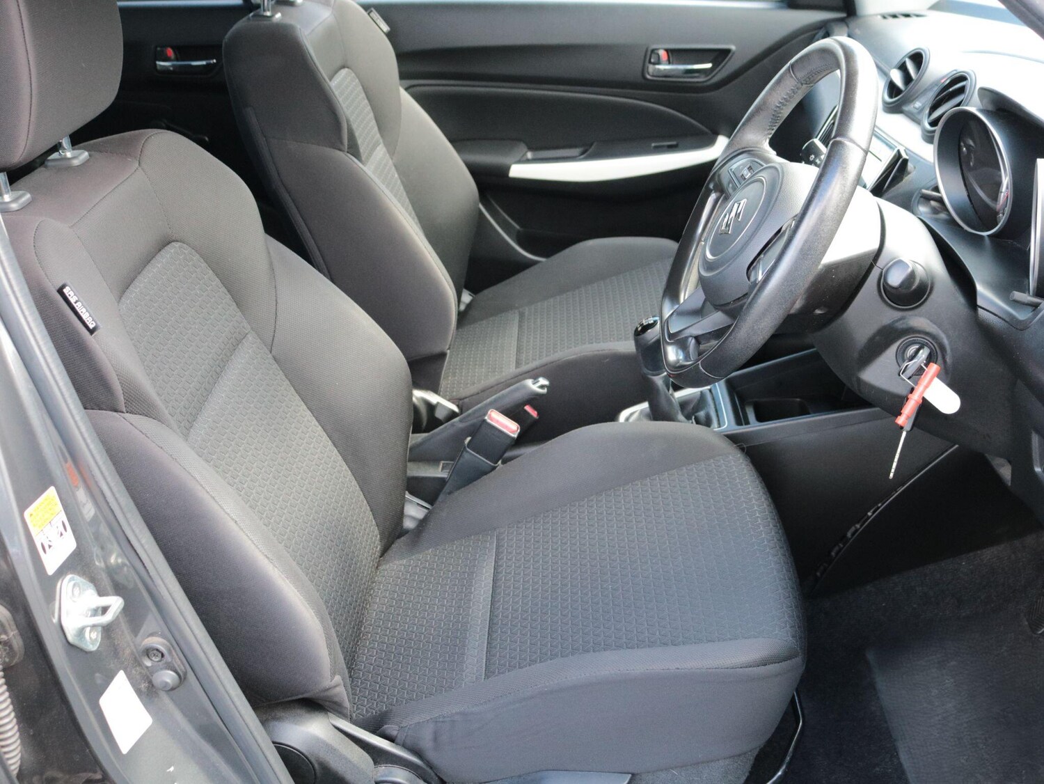 Used Suzuki Swift 2017 for sale - 78100719: Photo 13