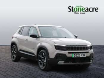 2025 (25) - Summit 156hp Auto 5-Door