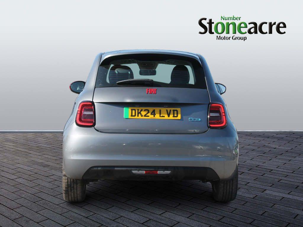 Used Fiat 500 2024 for sale - 76802387: Photo 4