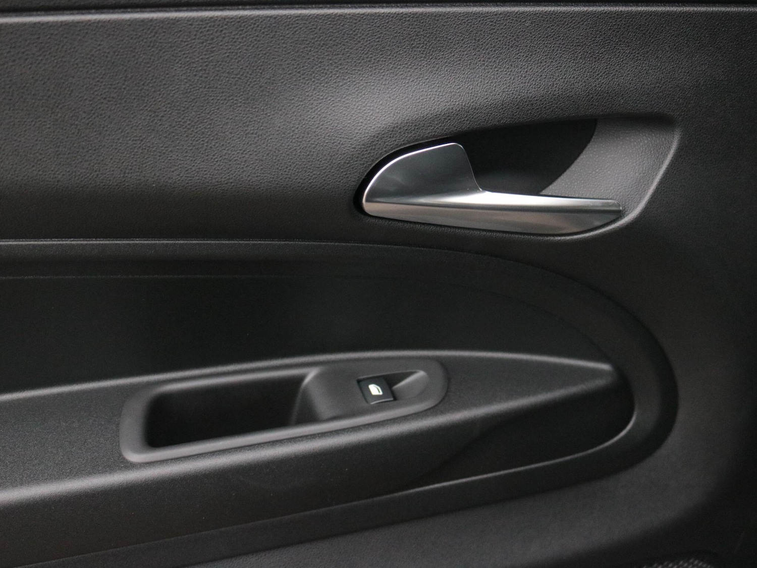 Used Jeep Avenger 2025 for sale - 76898450: Photo 24