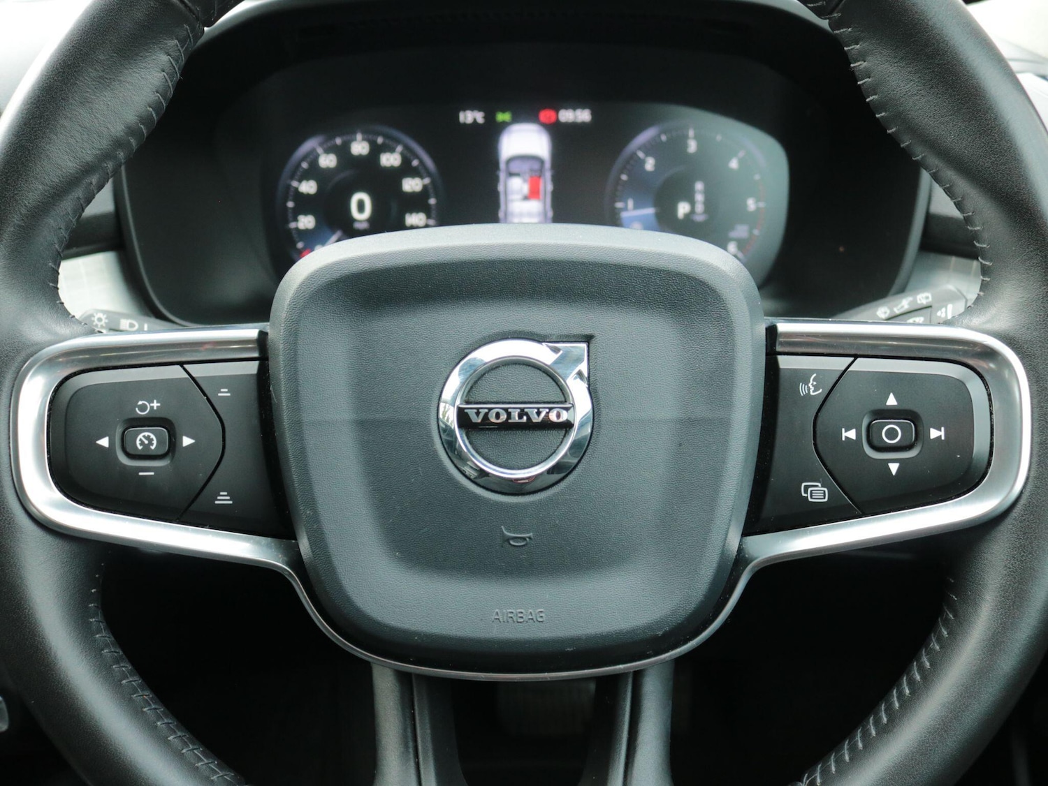 Used Volvo XC40 2019 for sale - 78019490: Photo 20