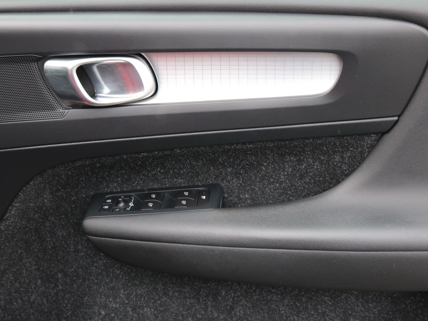 Used Volvo XC40 2019 for sale - 78019490: Photo 31