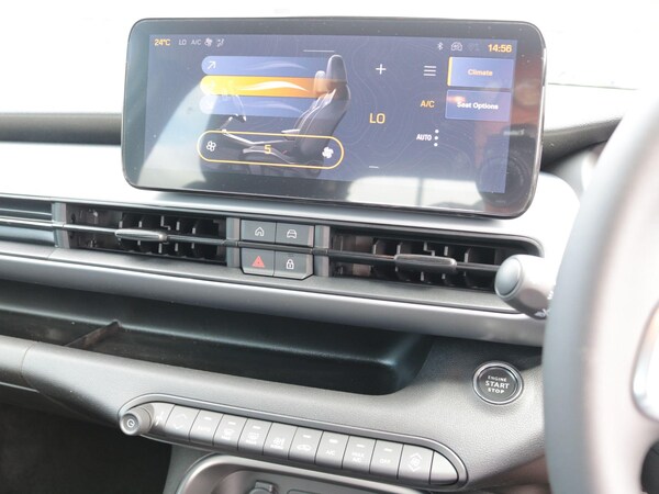 Used Jeep Avenger 2025 for sale - 75339867: Photo 19